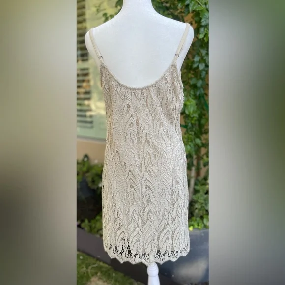 Alice + Olivia Mini Dress - Picture 6 of 6